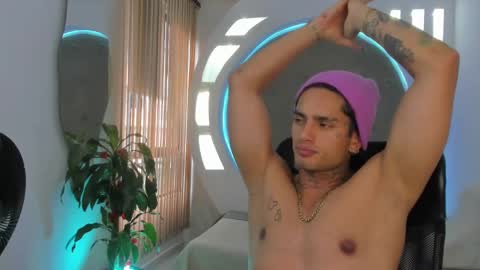 alan online show from February 24, 2025, 8:03 pm