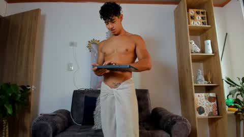 Snapshot of alansex66 chatting on September 25, 2025, 1:26 pm Alan online show from September 25, 2025, 1:26 pm