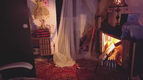 Snapshot of alaskagrace chatting on December 5, 2025, 4:21 am Alaska Grace online show from December 5, 2025, 4:21 am