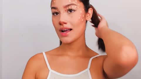 Snapshot of alasska_18 chatting on October 15, 2025, 9:37 pm alasska_18 online show from October 15, 2025, 9:37 pm