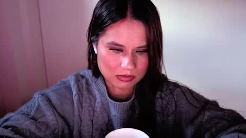 Snapshot of alba_toro535670 chatting on January 7, 2026, 1:02 pm alba_toro535670 online show from January 7, 2026, 1:02 pm