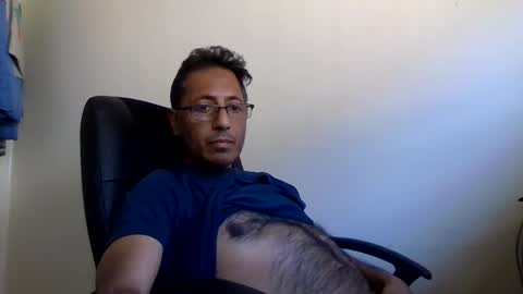 albalchal1973 online show from February 10, 2026, 10:58 pm