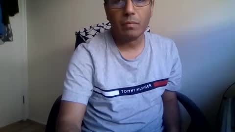 albalchal1973 online show from March 29, 2026, 10:21 pm