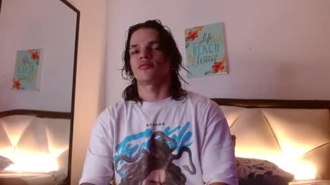 Snapshot of albertbernal69 chatting on October 14, 2025, 3:51 am Albert online show from October 14, 2025, 3:51 am