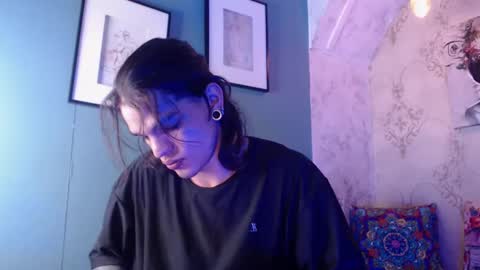 Snapshot of albertbernal69 chatting on October 17, 2025, 3:31 am Albert online show from October 17, 2025, 3:31 am