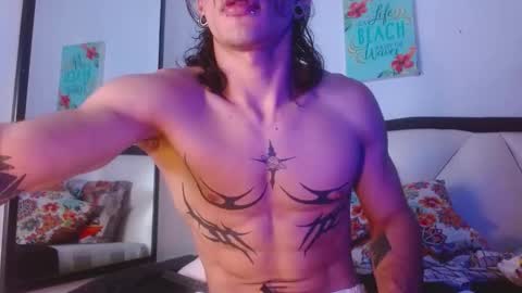 Snapshot of albertbernal69 chatting on October 27, 2025, 11:52 pm Albert online show from October 27, 2025, 11:52 pm