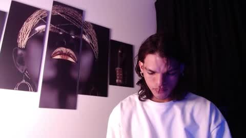 Snapshot of albertbernal69 chatting on October 29, 2025, 2:03 am Albert online show from October 29, 2025, 2:03 am