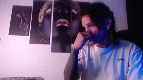 Snapshot of albertbernal69 chatting on November 5, 2025, 3:06 am Albert online show from November 5, 2025, 3:06 am