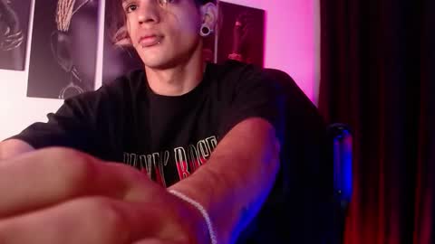 Snapshot of albertbernal69 chatting on November 13, 2025, 11:42 am Albert online show from November 13, 2025, 11:42 am