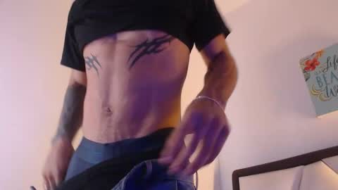 Snapshot of albertbernal69 chatting on November 22, 2025, 4:22 am Albert online show from November 22, 2025, 4:22 am