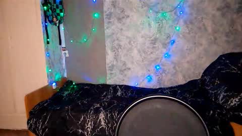 Snapshot of alberthamazierski chatting on October 19, 2025, 5:35 pm Im Katrina online show from October 19, 2025, 5:35 pm