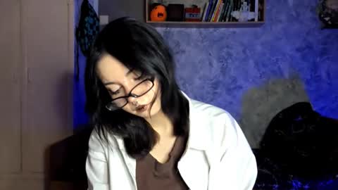 Snapshot of alberthamazierski chatting on November 23, 2025, 5:13 pm Im Katrina online show from November 23, 2025, 5:13 pm