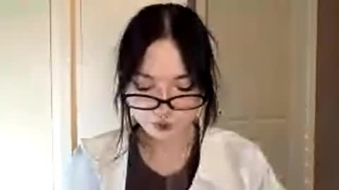 Snapshot of alberthamazierski chatting on November 24, 2025, 5:01 pm Im Katrina online show from November 24, 2025, 5:01 pm