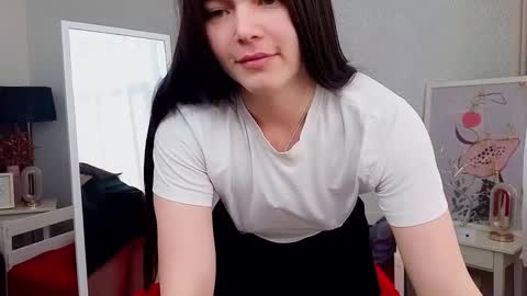 Snapshot of albi_sunny chatting on March 12, 2026, 5:46 am Albi online show from March 12, 2026, 5:46 am