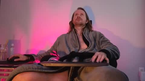 Snapshot of albinoadonis chatting on September 30, 2025, 9:53 pm albinoadonis online show from September 30, 2025, 9:53 pm