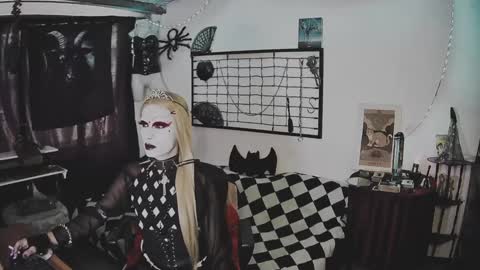 Snapshot of alchemymistic chatting on January 17, 2025, 7:05 pm Mistic witch online show from January 17, 2025, 7:05 pm