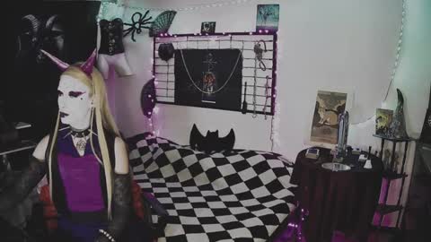 Snapshot of alchemymistic chatting on January 26, 2025, 5:45 am Mistic witch online show from January 26, 2025, 5:45 am