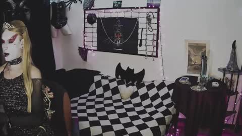 Snapshot of alchemymistic chatting on February 26, 2025, 6:37 am Mistic witch online show from February 26, 2025, 6:37 am