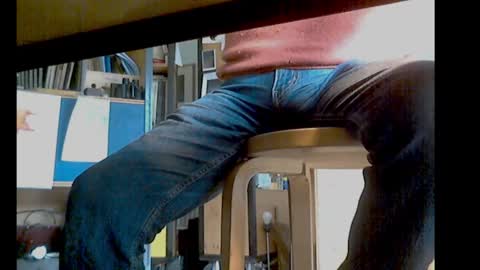 aldolechat online show from November 2, 2025, 2:19 pm