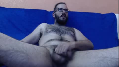 Ale online show from February 15, 2025, 3:28 pm