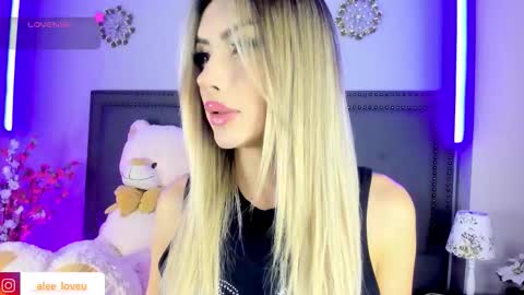 Snapshot of ale_love_ chatting on November 19, 2025, 1:49 am ALE LOVE online show from November 19, 2025, 1:49 am