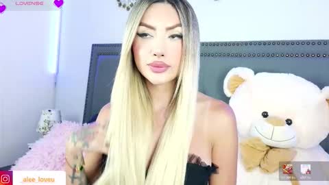 Snapshot of ale_love_ chatting on March 18, 2026, 12:03 am ALE LOVE online show from March 18, 2026, 12:03 am