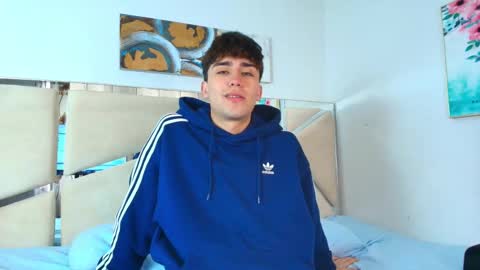 Snapshot of alec_rogue chatting on November 24, 2025, 12:49 pm alec online show from November 24, 2025, 12:49 pm