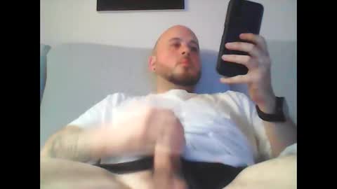 Snapshot of aleeexxxx4u chatting on February 13, 2026, 10:22 am aleeexxxx4u online show from February 13, 2026, 10:22 am