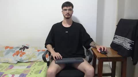 aleex_miller online show from November 17, 2025, 3:23 am