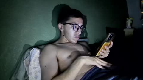 aleexrune online show from October 8, 2025, 5:38 am