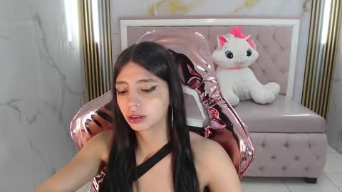 Ale online show from November 8, 2025, 1:11 pm