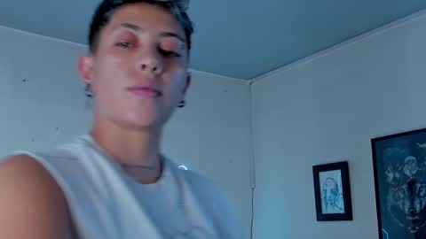 Alejandra online show from December 16, 2025, 10:26 pm