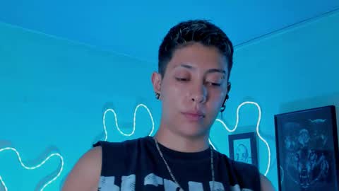 Snapshot of aleja1214 chatting on February 11, 2026, 1:43 am Alejandra online show from February 11, 2026, 1:43 am