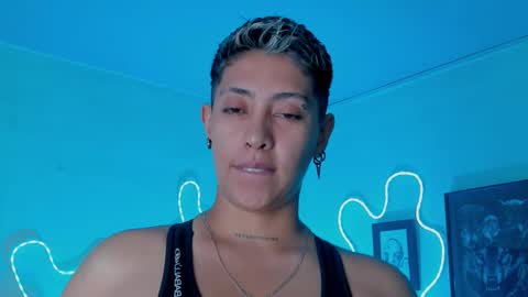 Snapshot of aleja1214 chatting on February 18, 2026, 11:44 pm Alejandra online show from February 18, 2026, 11:44 pm