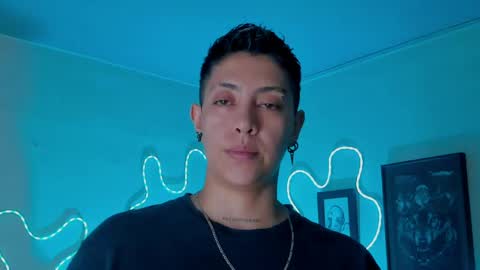 Alejandra online show from May 5, 2026, 10:18 pm
