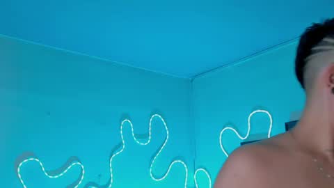 Alejandra online show from May 13, 2026, 5:43 pm