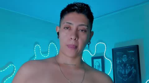 Alejandra online show from May 15, 2026, 7:54 pm