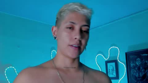 Alejandra online show from May 26, 2026, 10:06 pm