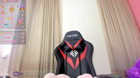 Aleja Hill online show from December 10, 2024, 7:05 am