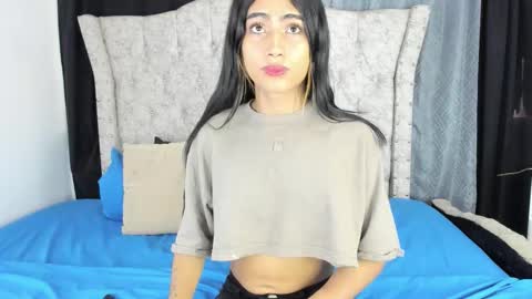 Alejandra online show from February 28, 2026, 12:06 pm