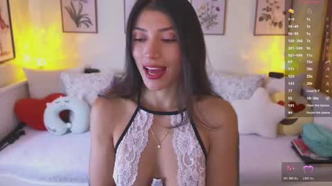 Alejandhra online show from March 3, 2026, 1:17 pm