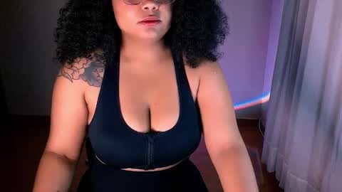 Snapshot of alejandra_conde chatting on December 20, 2024, 12:08 am Alejandra online show from December 20, 2024, 12:08 am