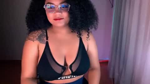 Snapshot of alejandra_conde chatting on December 21, 2024, 12:42 am Alejandra online show from December 21, 2024, 12:42 am
