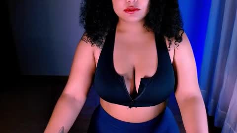 Snapshot of alejandra_conde chatting on February 2, 2025, 11:21 pm Alejandra online show from February 2, 2025, 11:21 pm