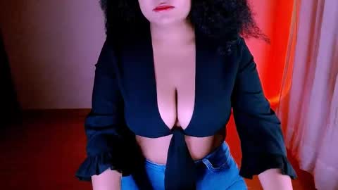 Snapshot of alejandra_conde chatting on February 12, 2025, 12:58 am Alejandra online show from February 12, 2025, 12:58 am
