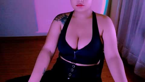 Snapshot of alejandra_conde chatting on November 13, 2025, 5:17 am Alejandra online show from November 13, 2025, 5:17 am