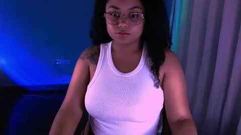 Snapshot of alejandra_conde chatting on December 19, 2025, 11:23 pm Alejandra online show from December 19, 2025, 11:23 pm