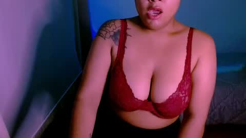 Alejandra  online show from May 26, 2026, 11:34 pm
