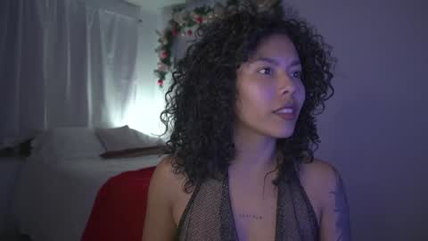 Snapshot of alejandra_kiss98 chatting on December 22, 2024, 11:41 pm O.F alejandra h1998 stream 300 pm - 1100 pm online show from December 22, 2024, 11:41 pm