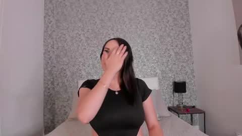 alejandra_marin_ online show from July 12, 2026, 12:07 pm